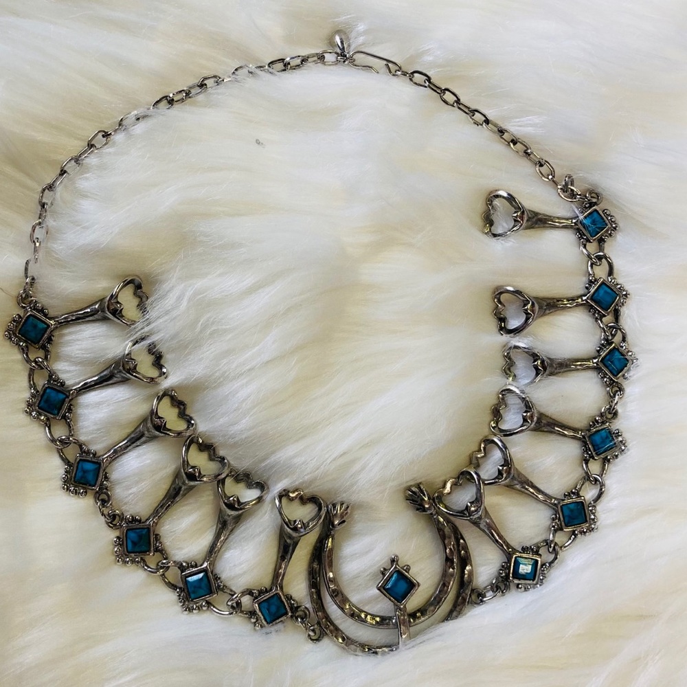 Cowboy hat chain band